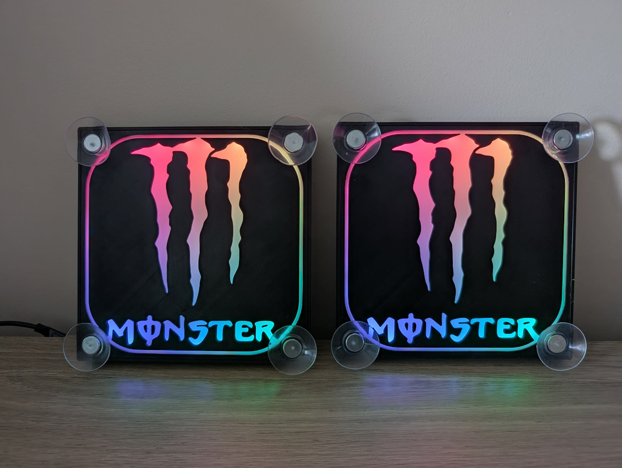 Lampe  LED MONSTER pour pare brise poids lourds
