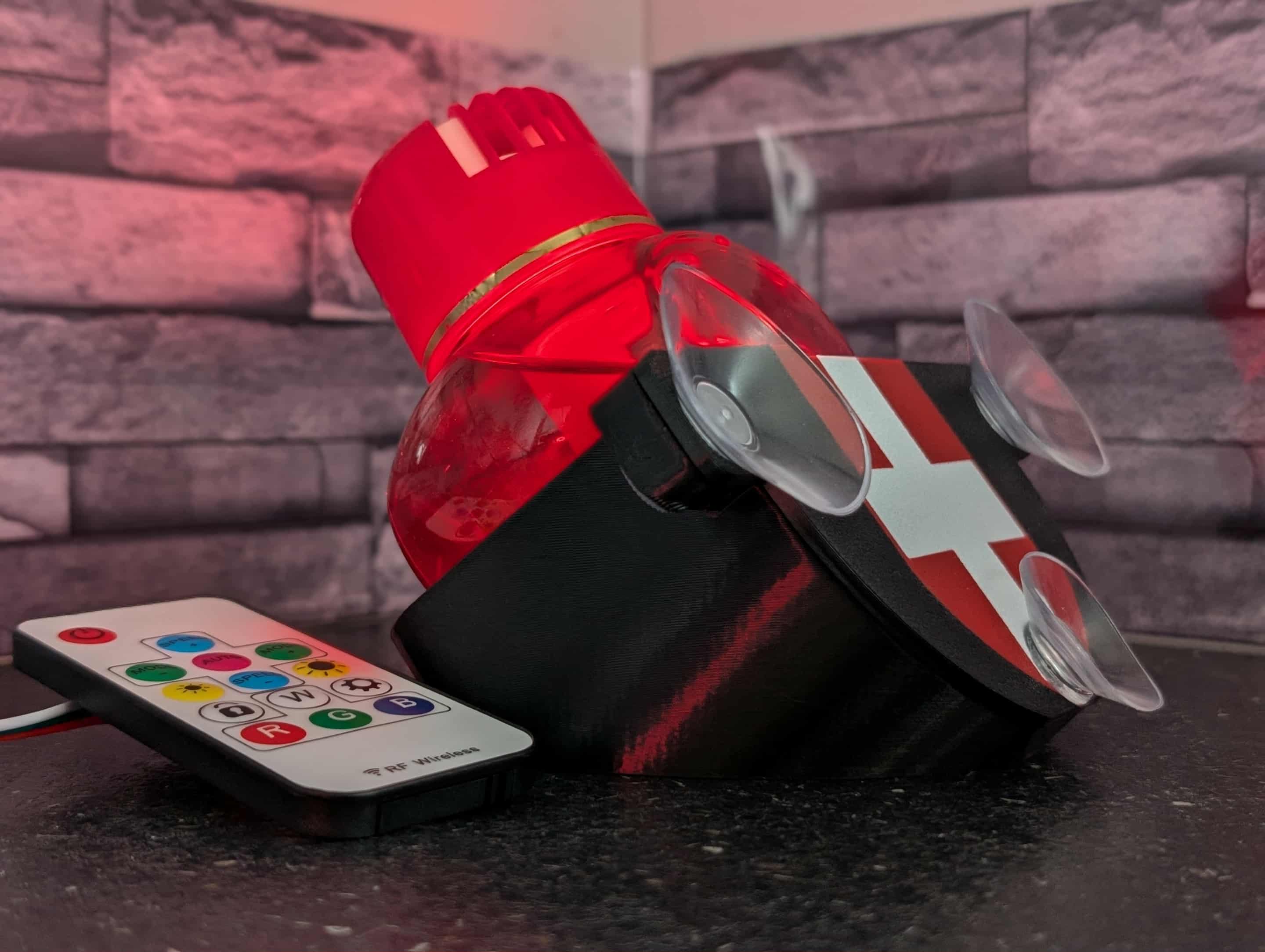 Support Poppy décoratif – Édition Drapeau de la Savoie