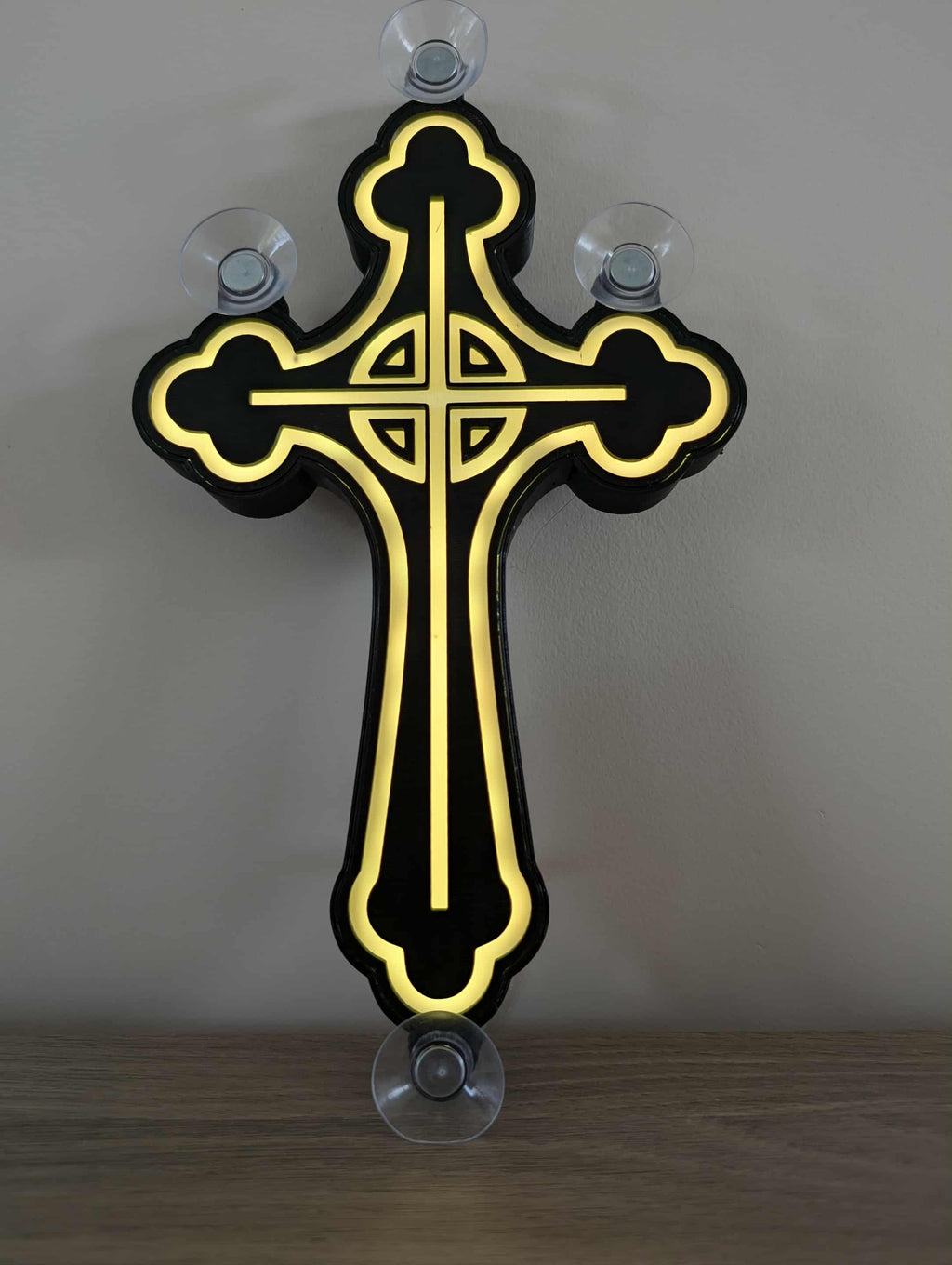 lampe pare brise croix gothique pour camion