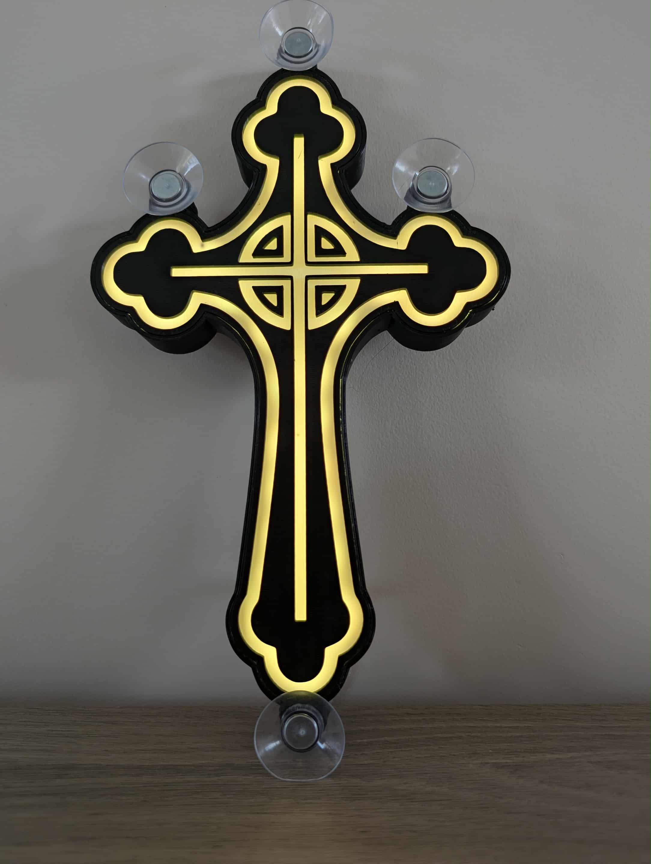 lampe pare brise croix gothique pour camion