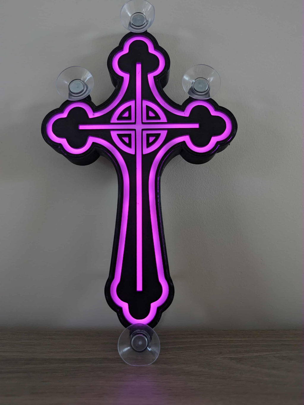 lampe pare brise croix gothique pour camion