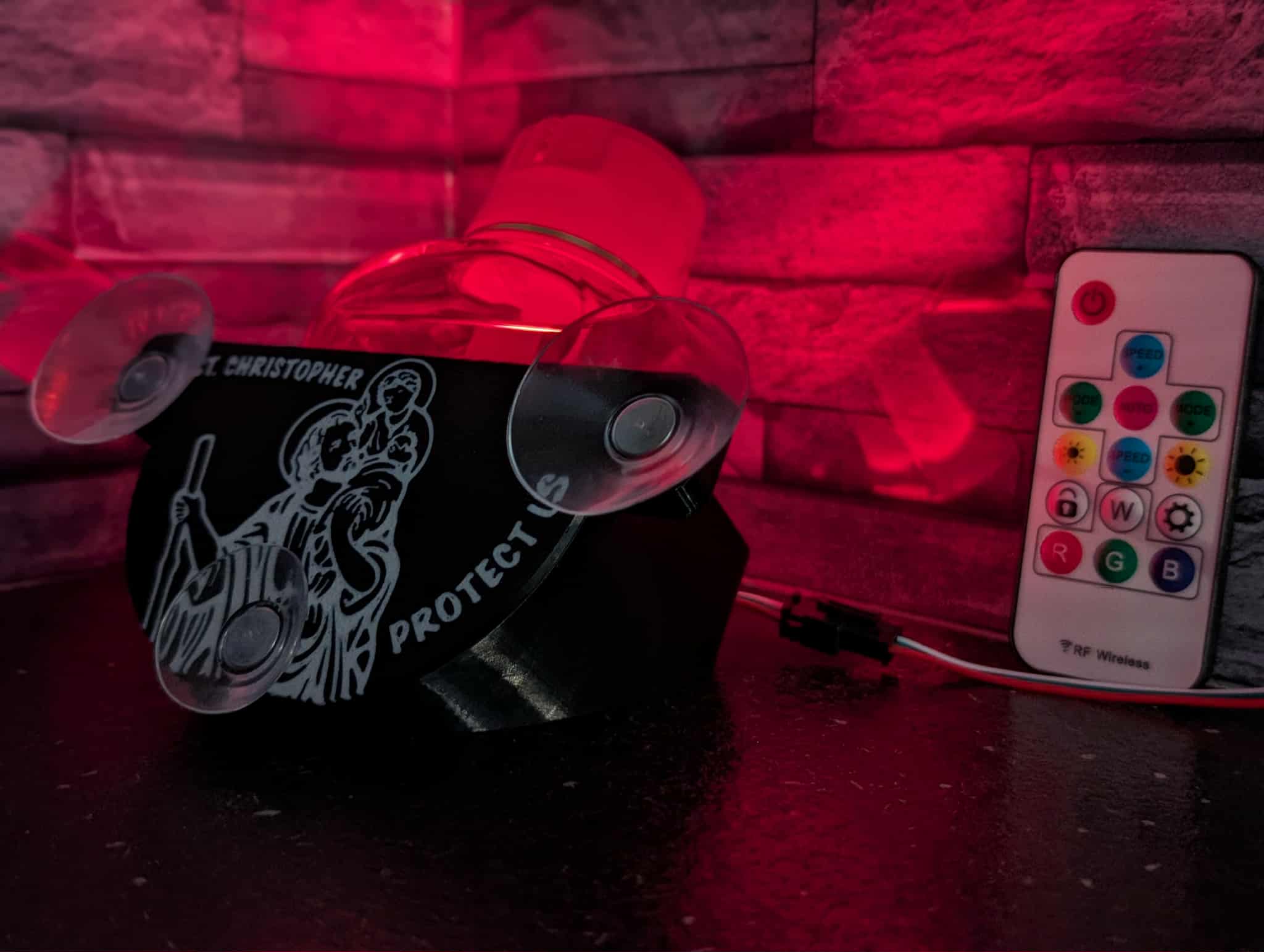 Support Poppy Saint Christophe – Fixation ventouses & LED USB