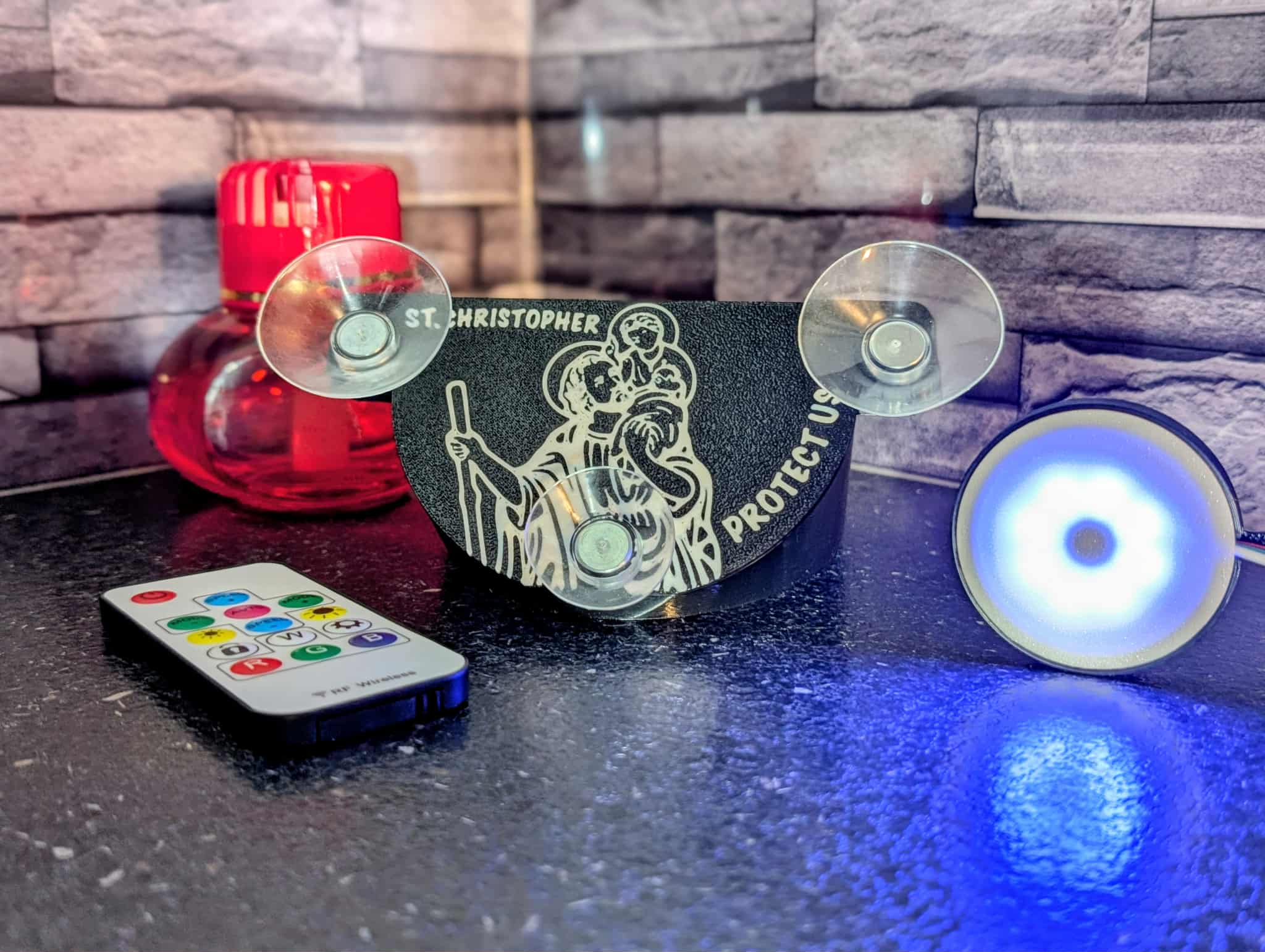 Support Poppy Saint Christophe – Fixation ventouses & LED USB