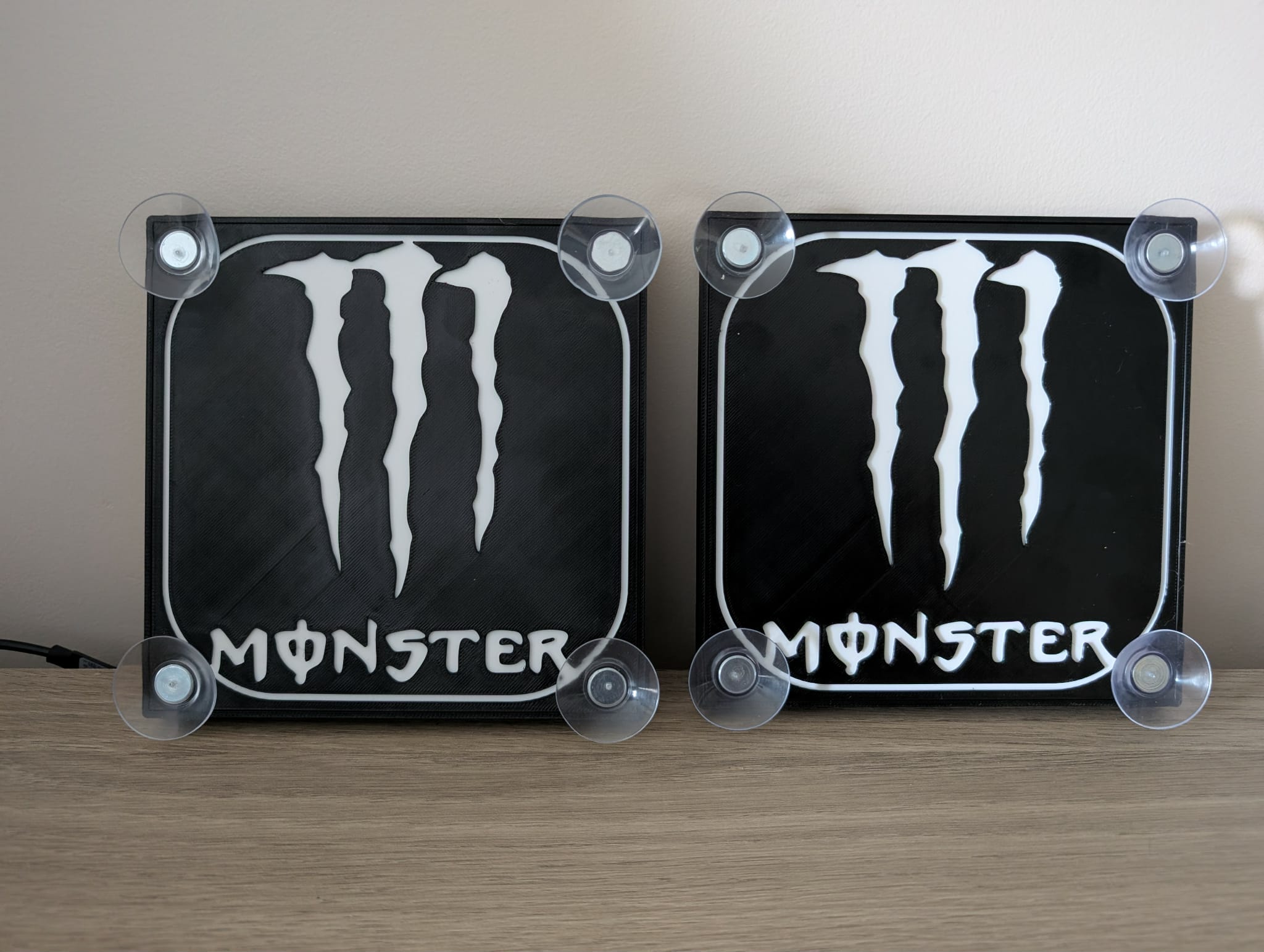 Lampe  LED MONSTER pour pare brise poids lourds