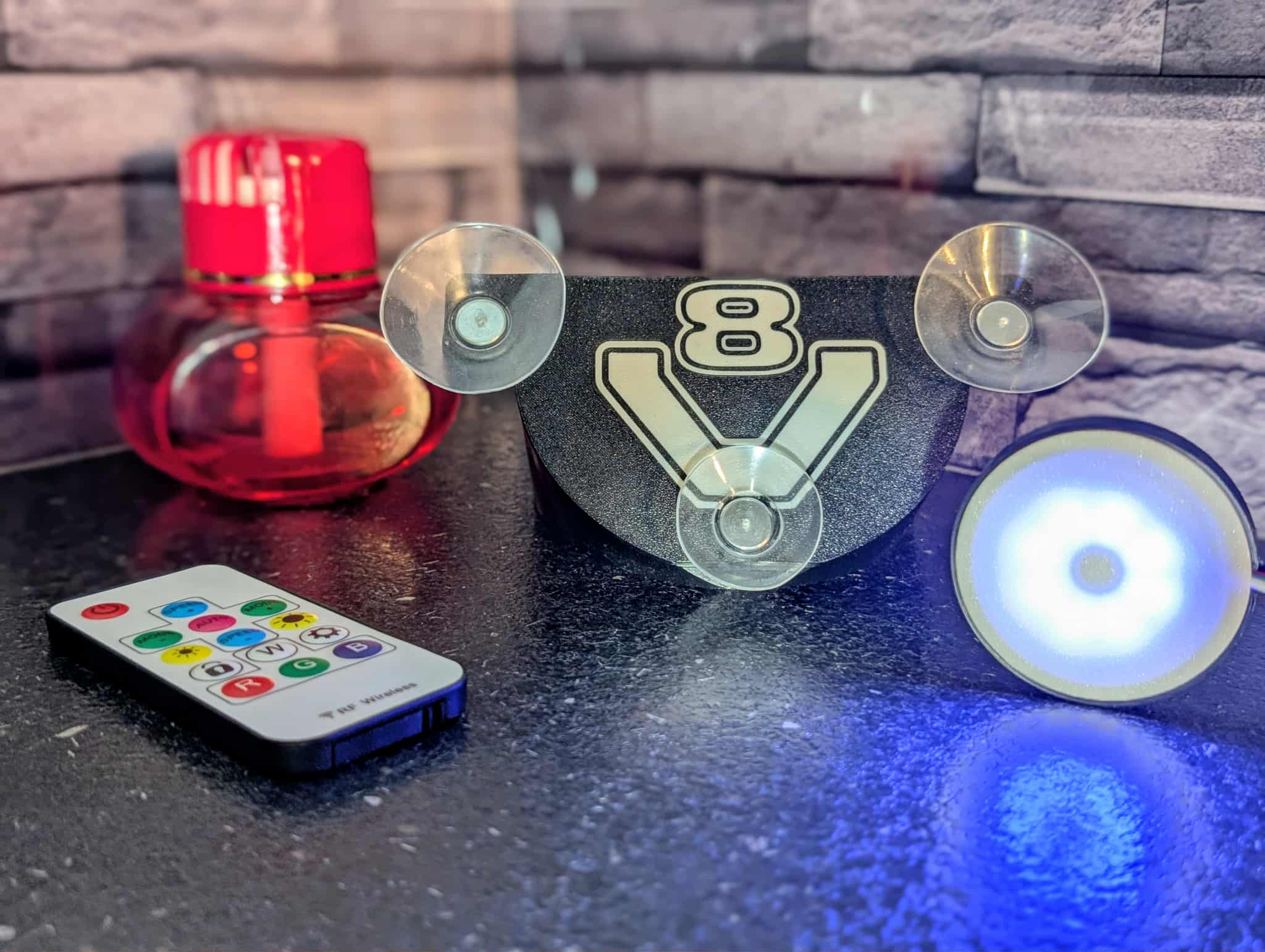 Support Poppy V8 avec ventouses – Compatible LED USB avec télécommande