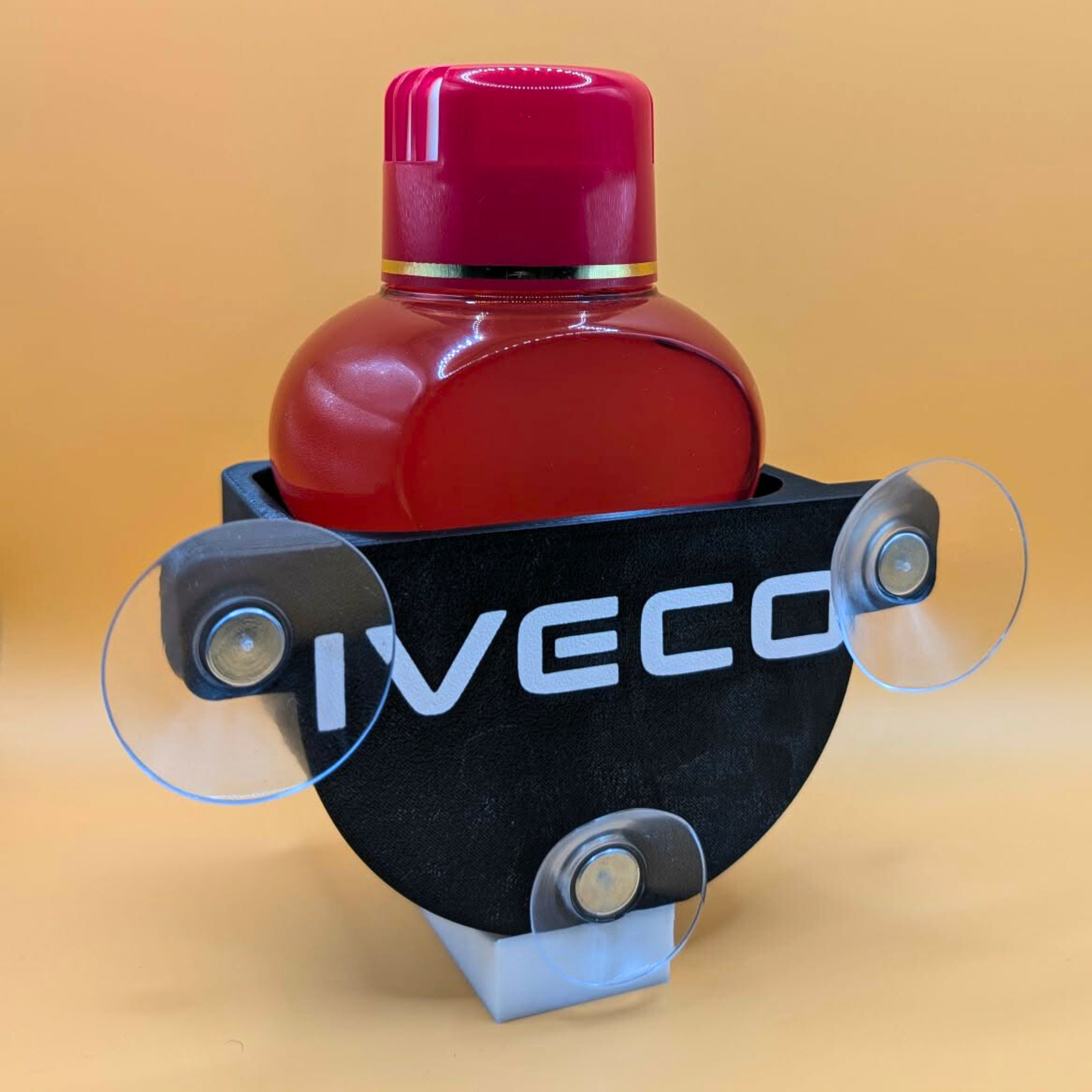 Support désodorisant Poppy Trucky Iveco fixation pare-brise camion
