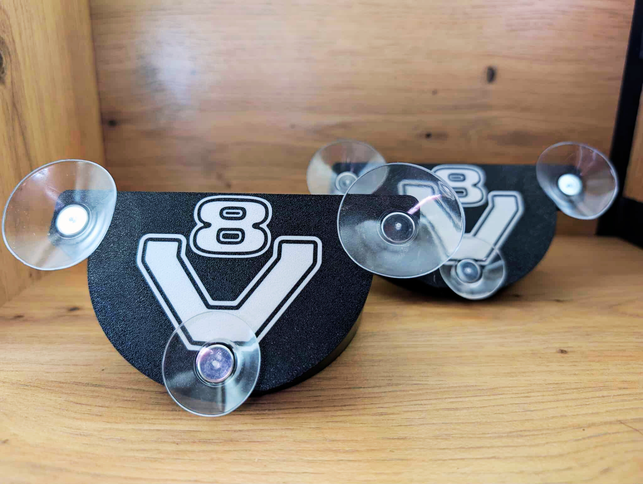 Support Poppy V8 avec ventouses – Compatible LED USB avec télécommande
