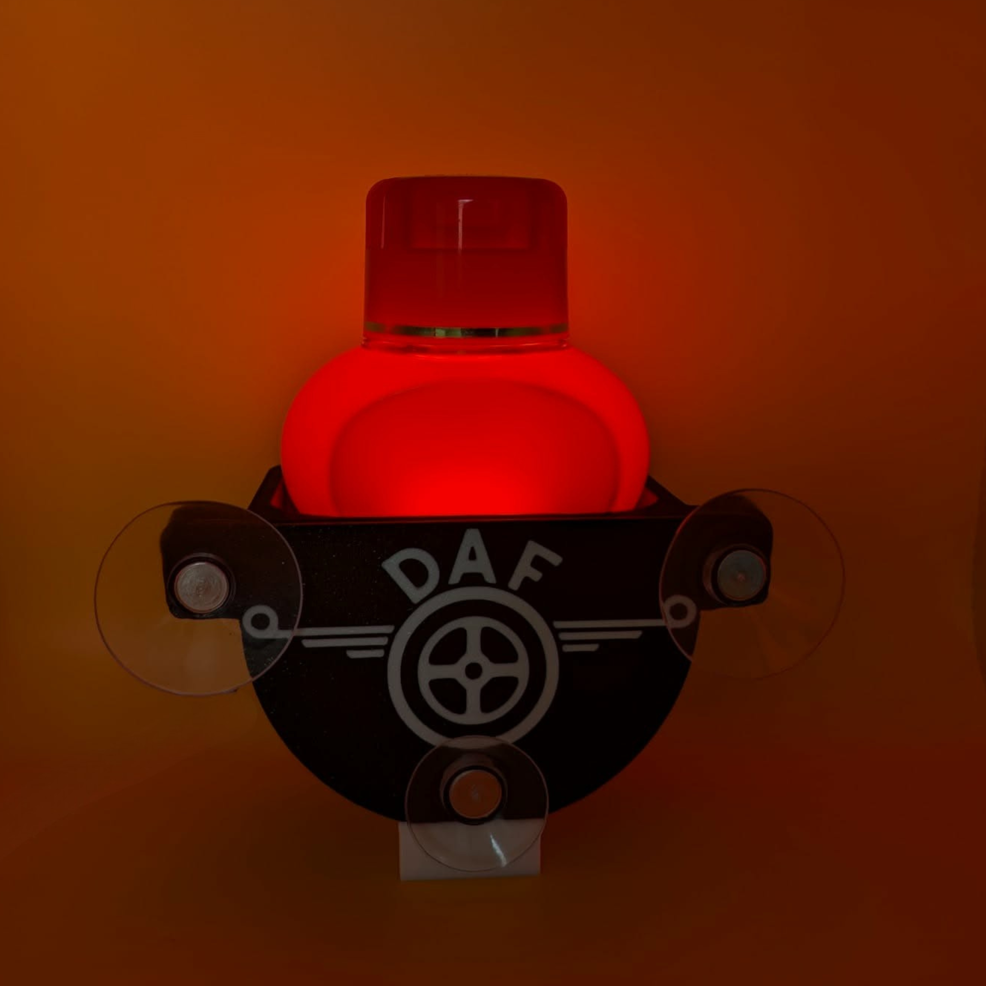 Support désodorisant Poppy Trucky DAF fixation pare-brise camion led