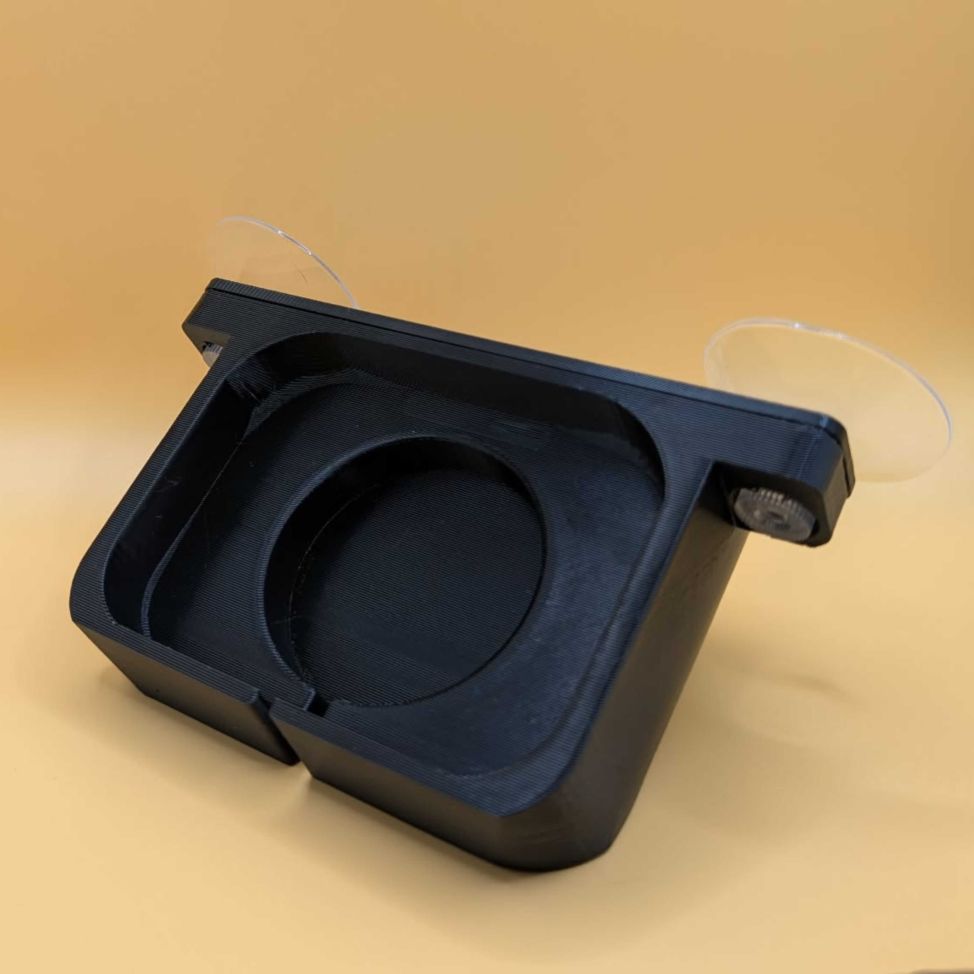  Support désodorisant V8 détail logo